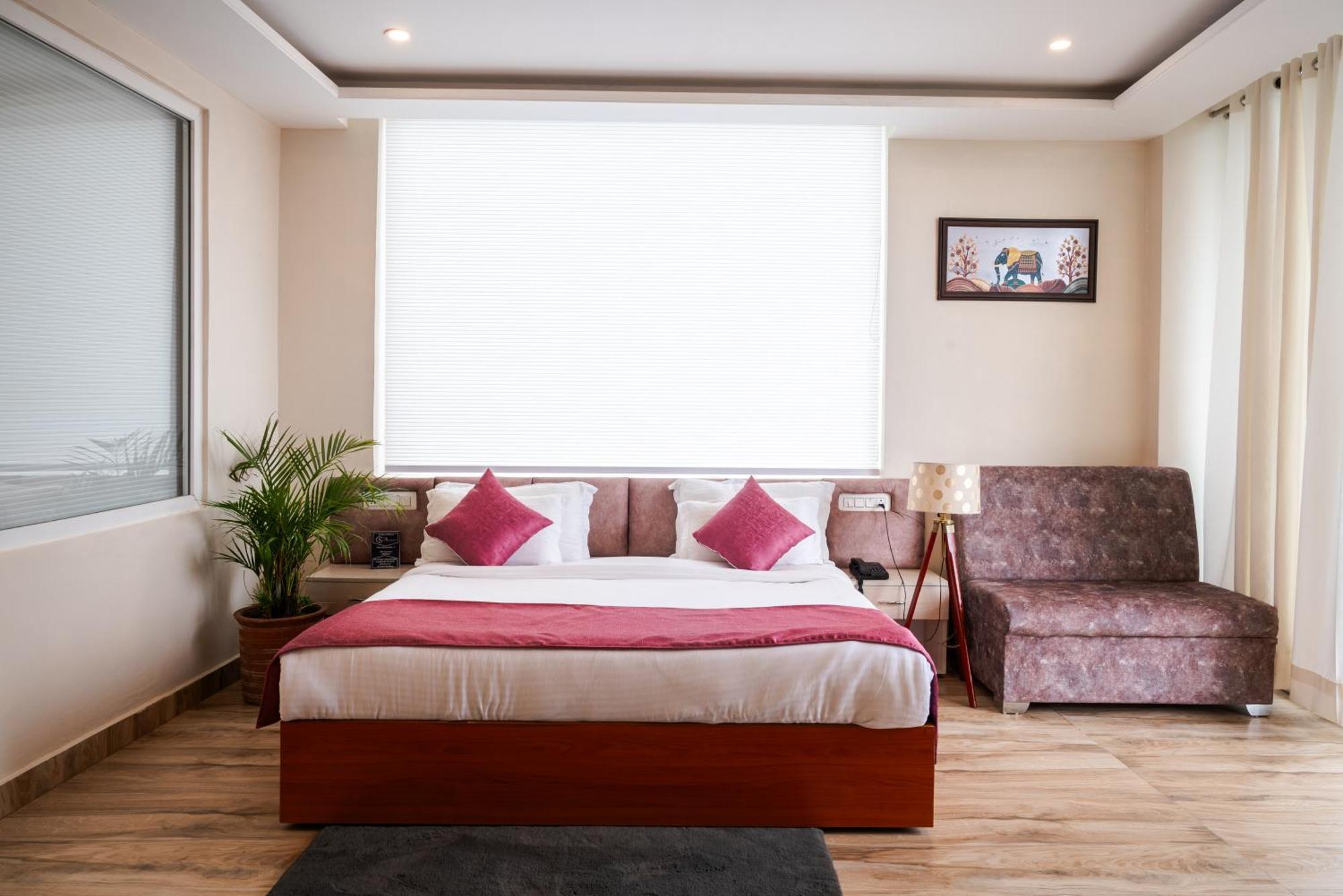 Hotel Sagar Residency - Best Mountain View Hotel In Palampur Exterior photo